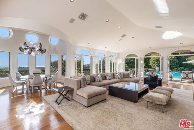 1309 Davies Drive, Beverly Hills, CA 90210