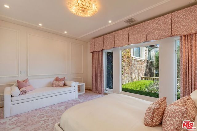 1309 Davies Drive, Beverly Hills, CA 90210
