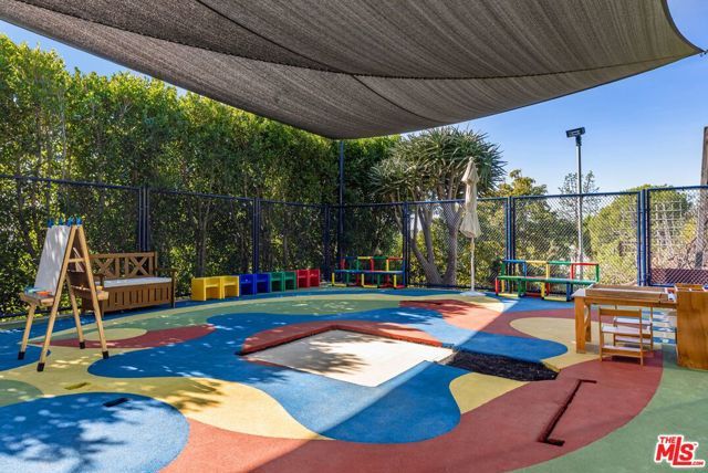 1309 Davies Drive, Beverly Hills, CA 90210