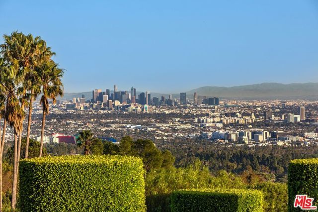 1309 Davies Drive, Beverly Hills, CA 90210