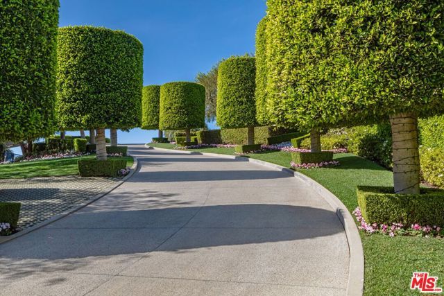 1309 Davies Drive, Beverly Hills, CA 90210