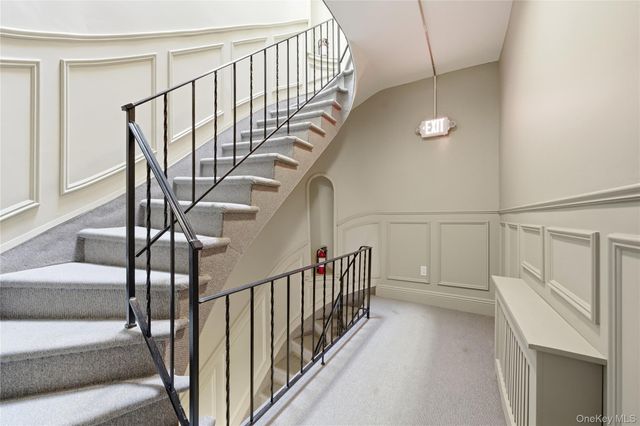 13 W Hoffman Avenue 3, Lindenhurst, NY 11757