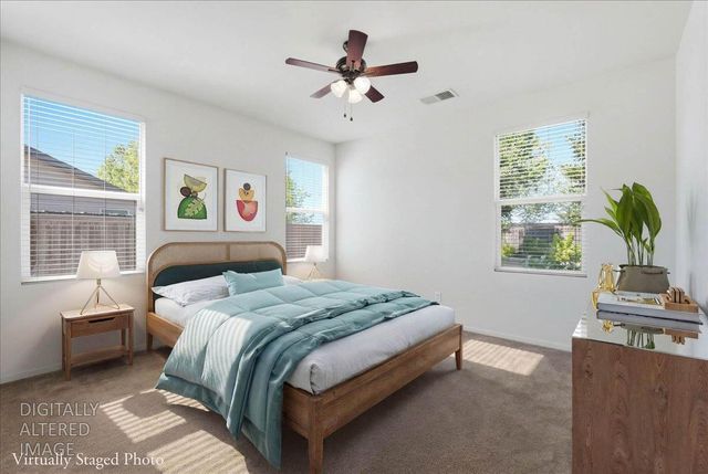 1452 Claridge Ct, Plumas Lake, CA 95961