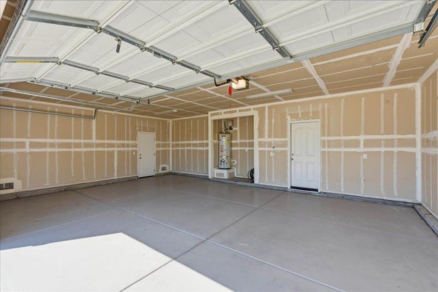 1452 Claridge Ct, Plumas Lake, CA 95961