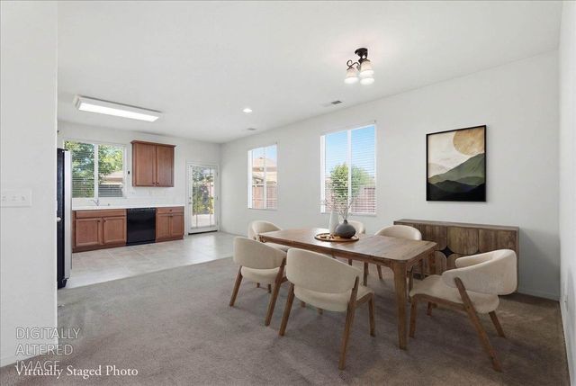 1452 Claridge Ct, Plumas Lake, CA 95961