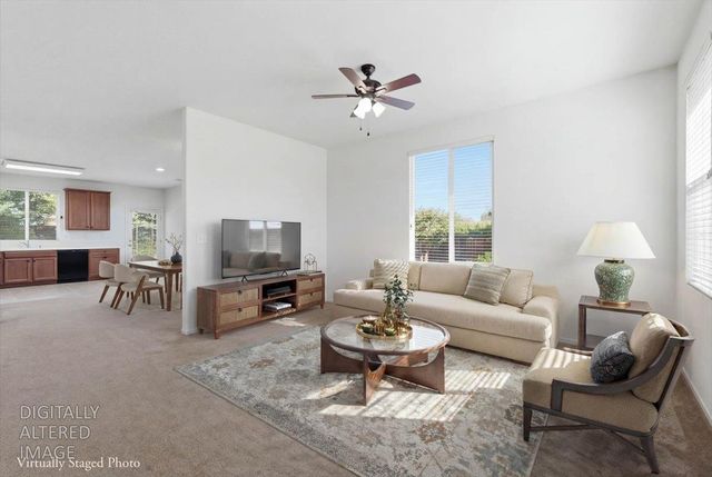 1452 Claridge Ct, Plumas Lake, CA 95961