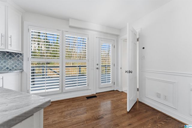 3411 STONELEIGH DRIVE, Vestavia Hills, AL 35223