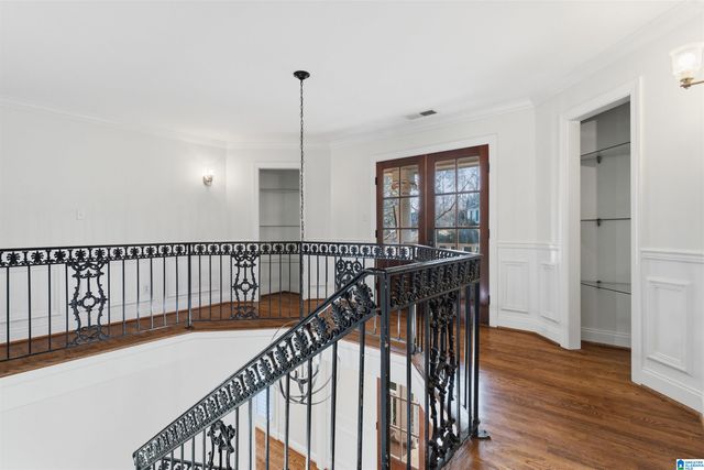 3411 STONELEIGH DRIVE, Vestavia Hills, AL 35223