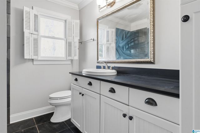 3411 STONELEIGH DRIVE, Vestavia Hills, AL 35223