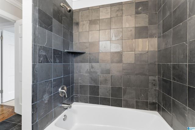 3411 STONELEIGH DRIVE, Vestavia Hills, AL 35223