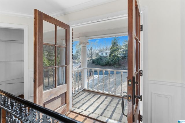 3411 STONELEIGH DRIVE, Vestavia Hills, AL 35223