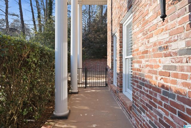 3411 STONELEIGH DRIVE, Vestavia Hills, AL 35223