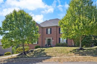 237 Erin Dr, Cranberry Twp, PA 16066
