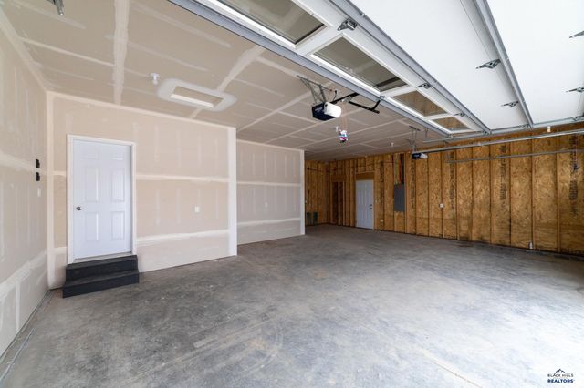 311 ISAAC ST, Rapid City, SD 57703