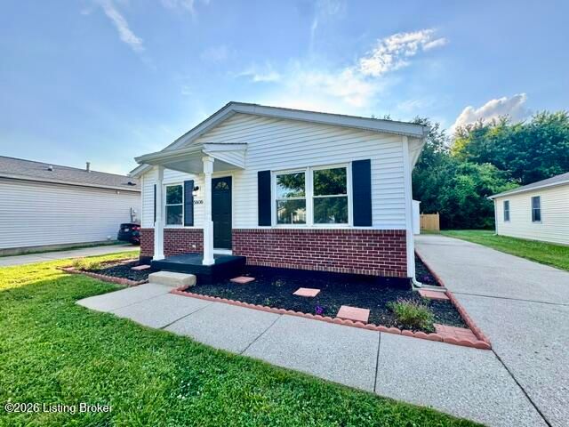 5606 Christian Ridge Ct, Louisville, KY 40258