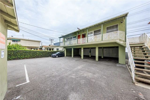 650 W Wilson, Glendale, CA 91203