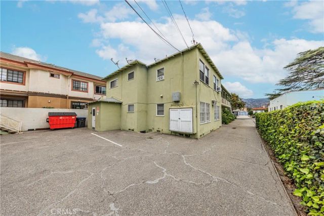 650 W Wilson, Glendale, CA 91203