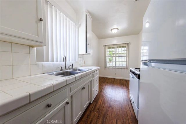 650 W Wilson, Glendale, CA 91203