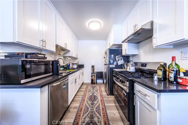 650 W Wilson, Glendale, CA 91203