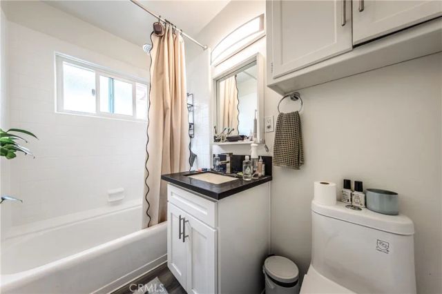 650 W Wilson, Glendale, CA 91203