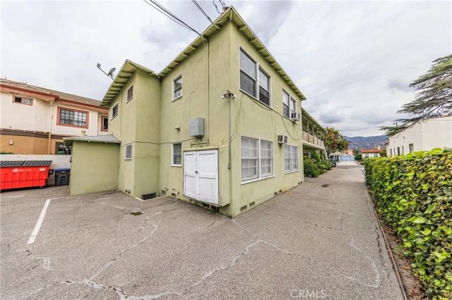 650 W Wilson, Glendale, CA 91203