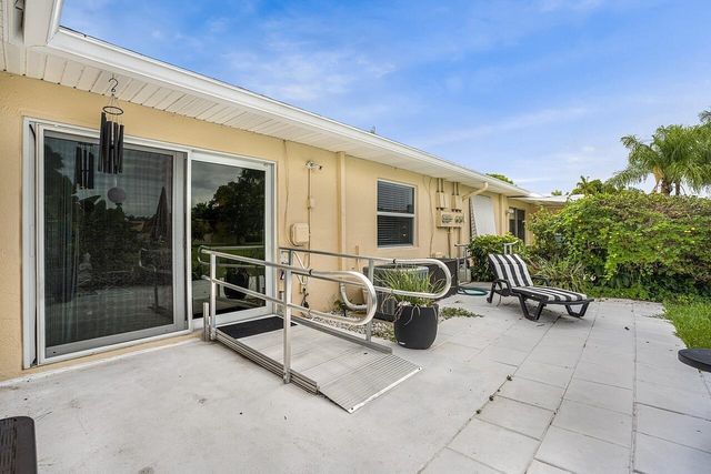 8900 Warwick Drive, Boca Raton, FL 33433