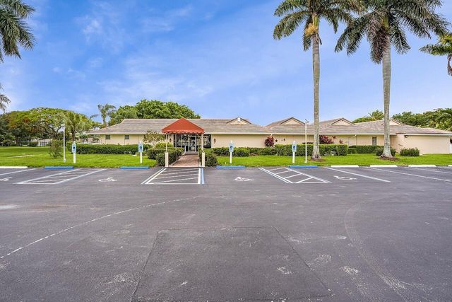 8900 Warwick Drive, Boca Raton, FL 33433