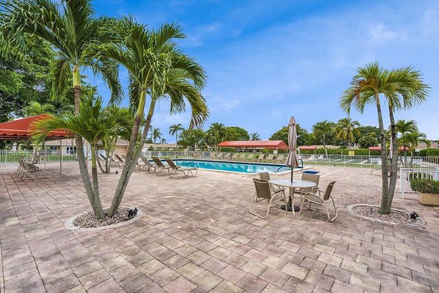 8900 Warwick Drive, Boca Raton, FL 33433