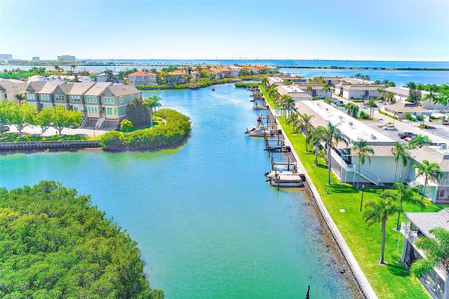 8801 BAY POINTE DRIVE 102, Tampa, FL 33615