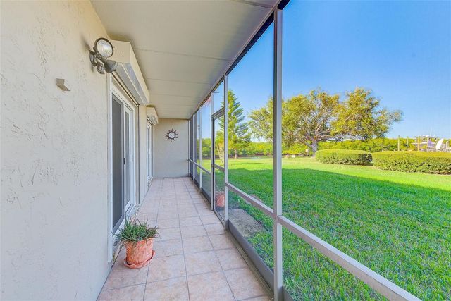 8801 BAY POINTE DRIVE 102, Tampa, FL 33615