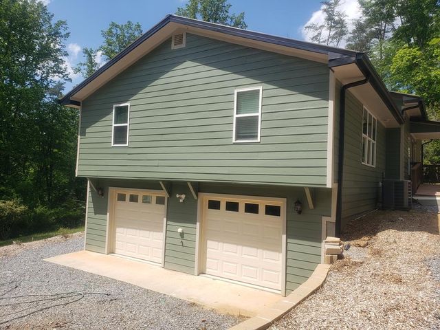 151 Skid Strip Lane, Hayesville, NC 28904