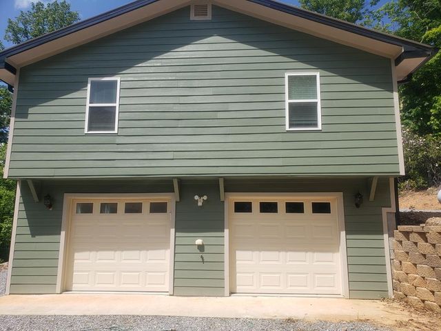151 Skid Strip Lane, Hayesville, NC 28904