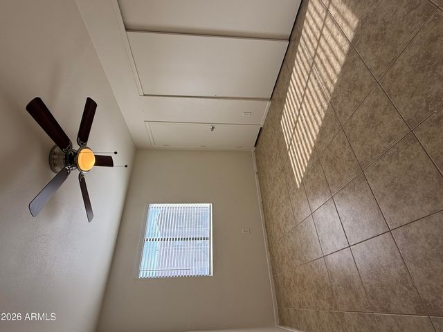 2650 E MCKELLIPS Road 105, Mesa, AZ 85213