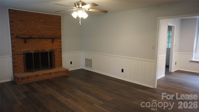 10000 Ridgemore Drive, Charlotte, NC 28277