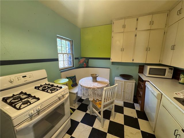 618 N Wilson, Fayetteville, AR 72701