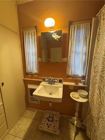 618 N Wilson, Fayetteville, AR 72701