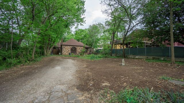 618 N Wilson, Fayetteville, AR 72701