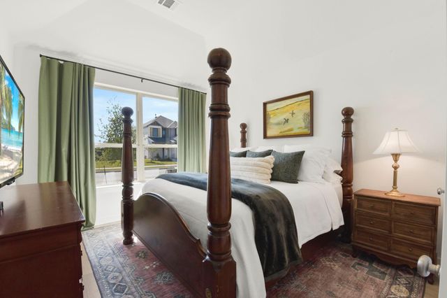 11915 S Pavillion Drive, Mont Belvieu, TX 77523