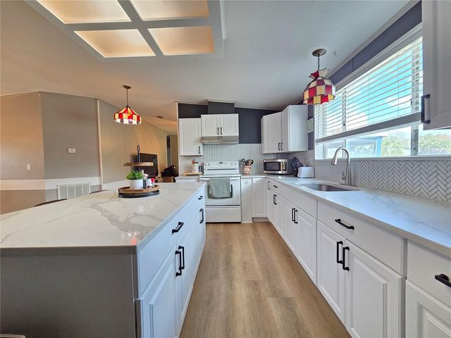 1450 GOLDEN GLOW DRIVE, Ruskin, FL 33570