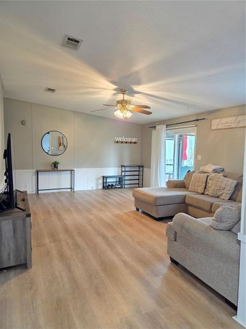 1450 GOLDEN GLOW DRIVE, Ruskin, FL 33570