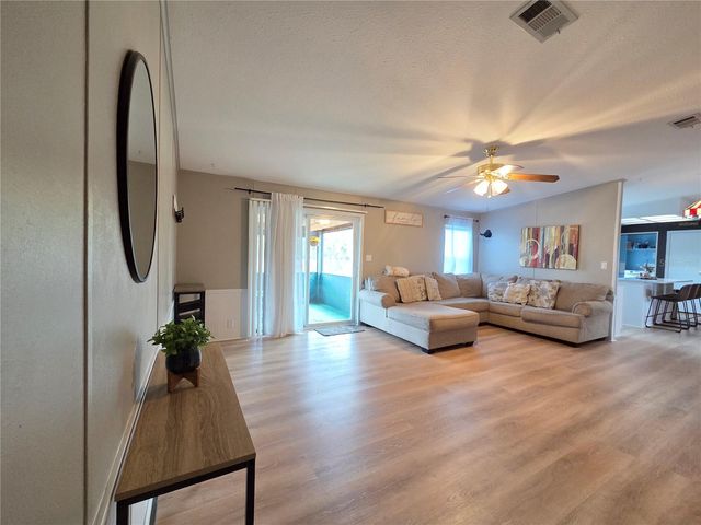 1450 GOLDEN GLOW DRIVE, Ruskin, FL 33570