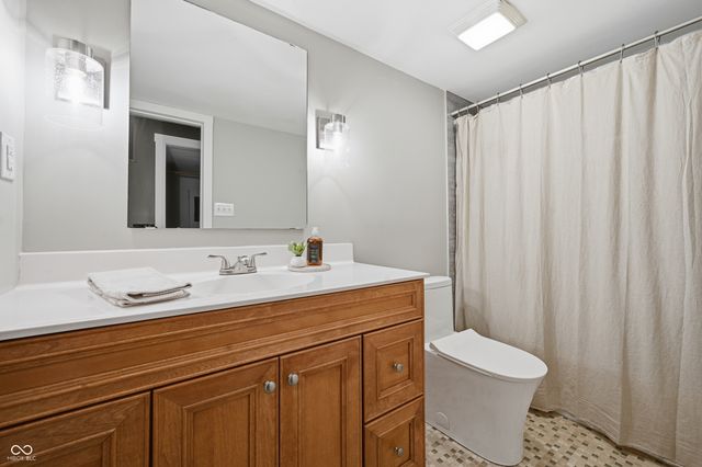 108 Knoll Court A, Noblesville, IN 46062