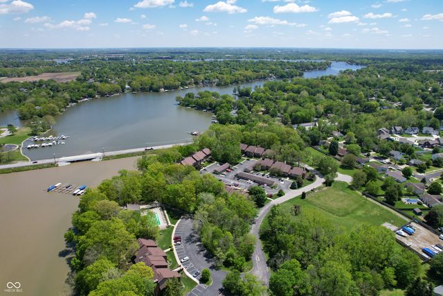 108 Knoll Court A, Noblesville, IN 46062