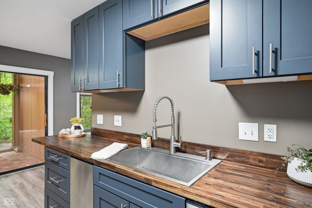 108 Knoll Court A, Noblesville, IN 46062