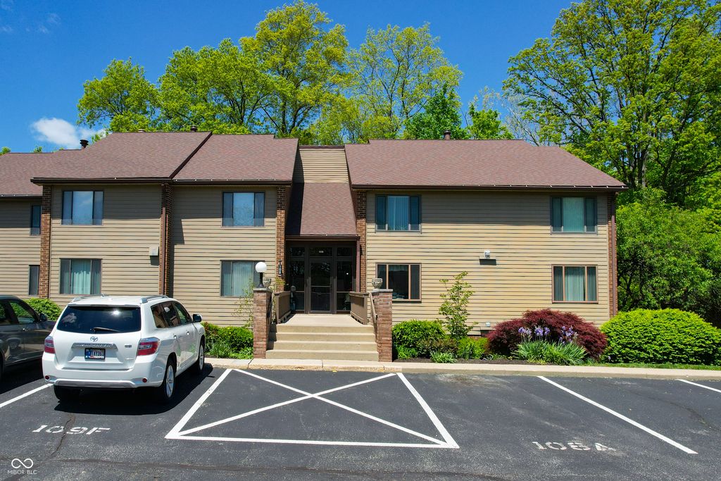 108 Knoll Court A, Noblesville, IN 46062