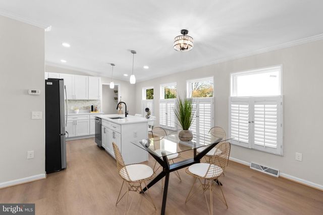 6430 14TH, Alexandria, VA 22307