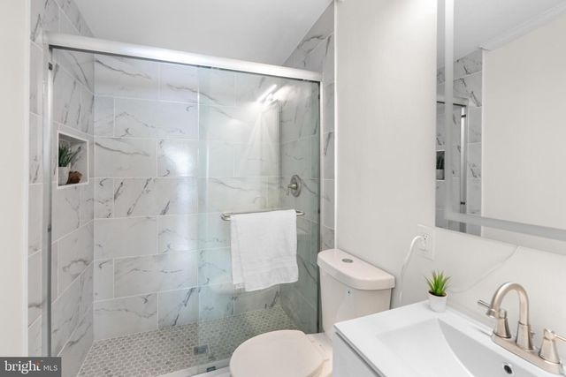 6430 14TH, Alexandria, VA 22307