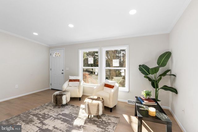 6430 14TH, Alexandria, VA 22307