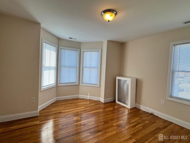 150 George Street, South Amboy, NJ 08879