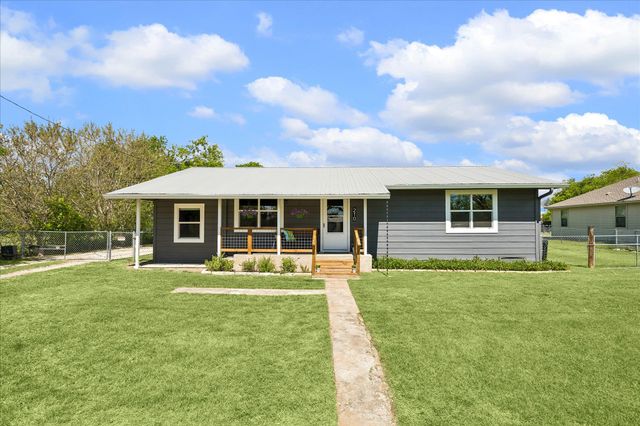 210 Fallwell ST, Liberty Hill, TX 78642